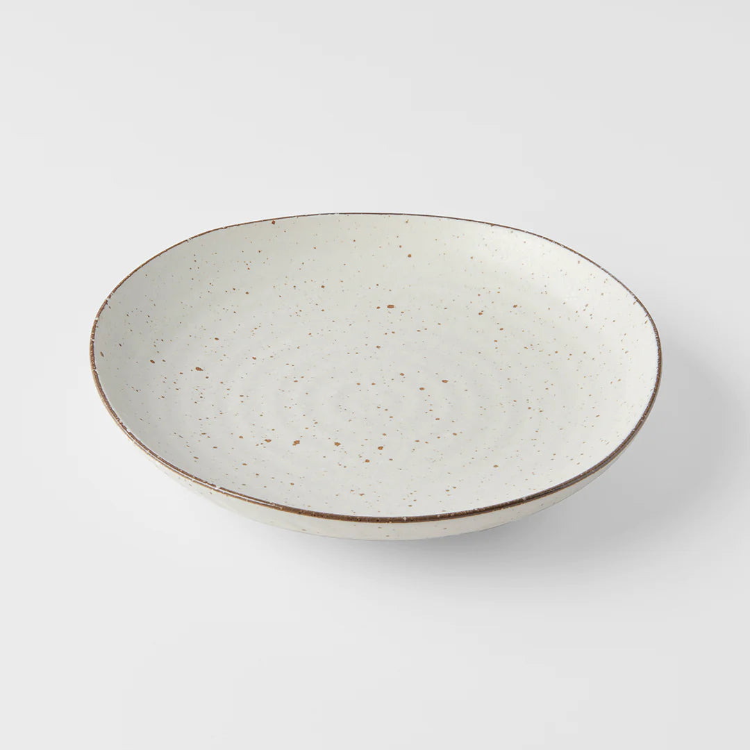 Uneven dinner plate - fleck