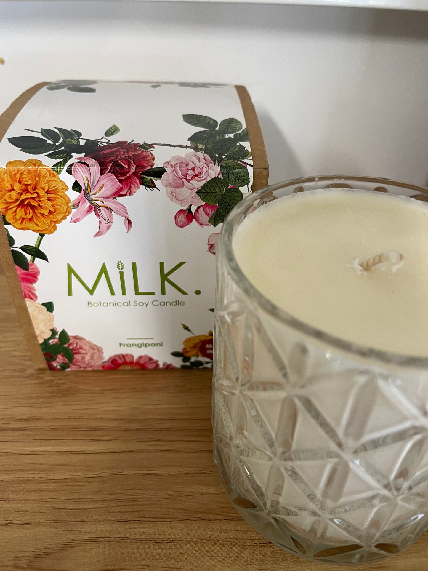 Studio Milk botanical candle