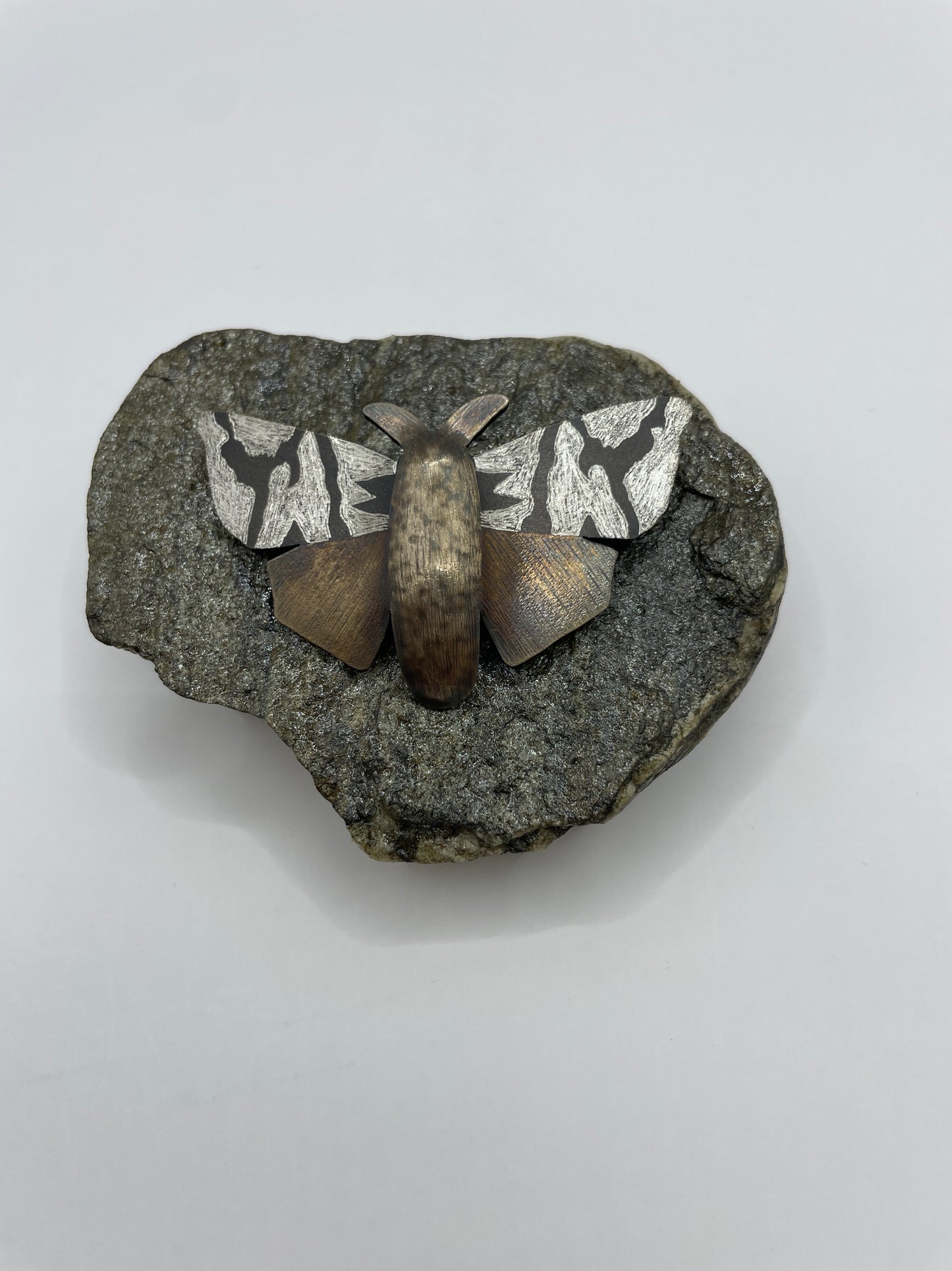 Moth Brooch Silver (large)