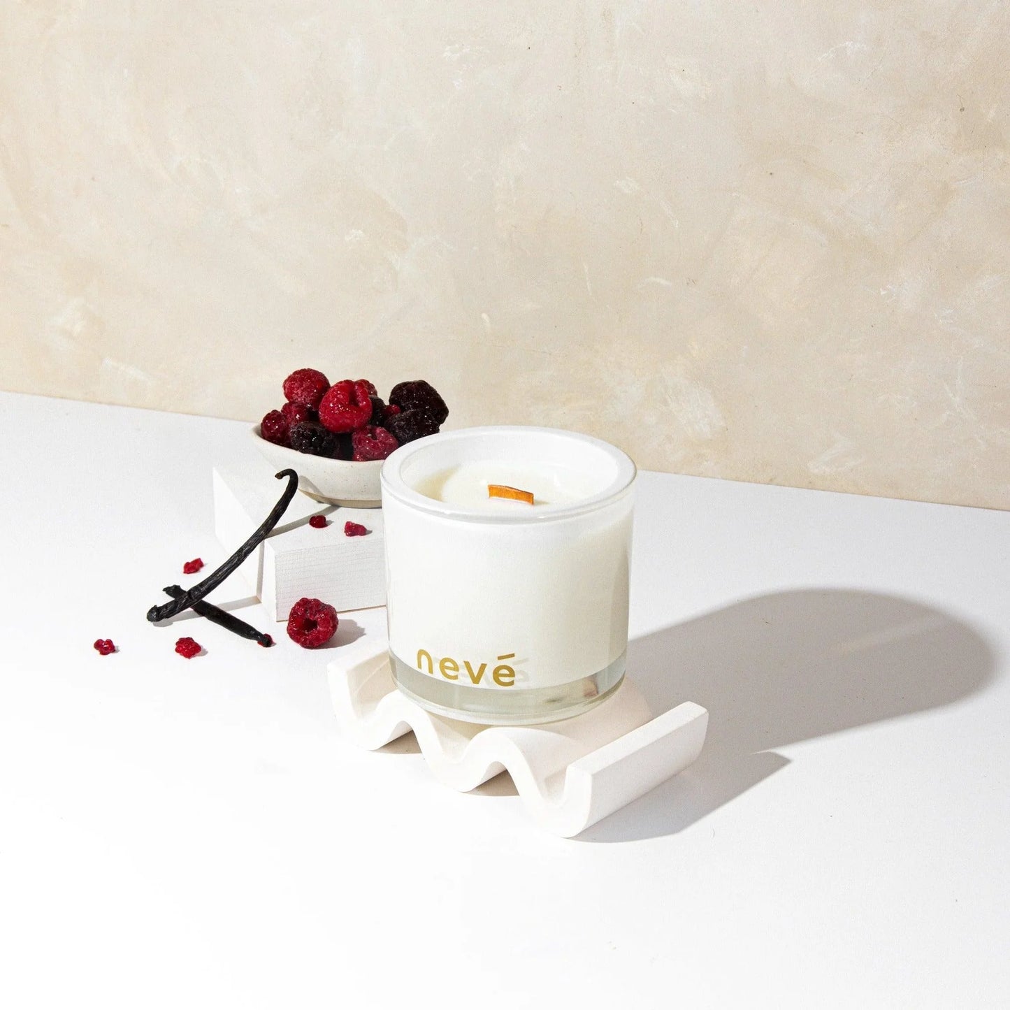 Nevé scented candle