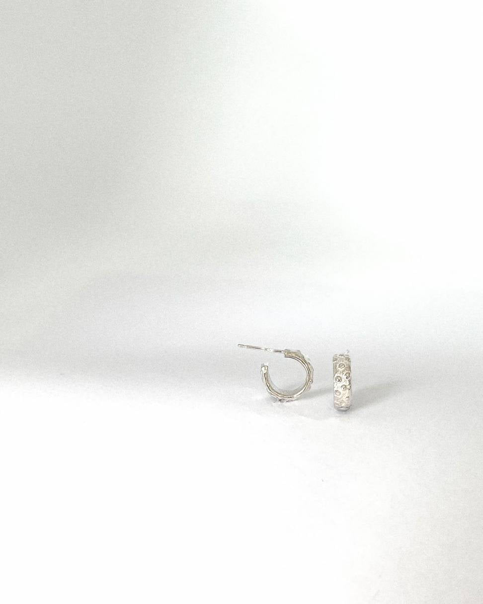 Fluid Hoops