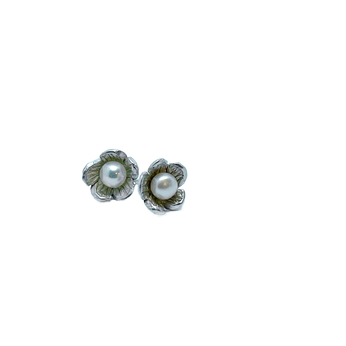 Herbert & Wilks Pearl Flower Studs Silver