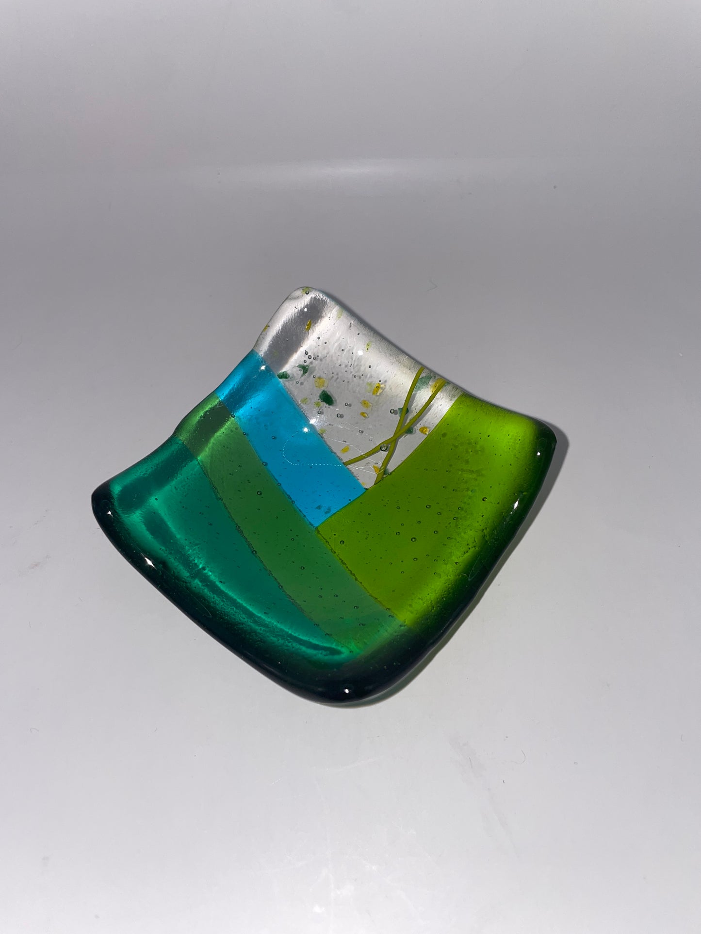 Geometric glass dish - small